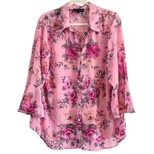 ☘️ 3/$17 Sara Michelle Pink Floral Blouse 1X